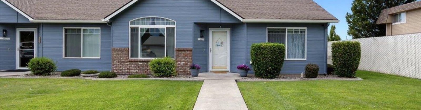 Grand Ronde Avenue Unit D, Kennewick, Washington 99336, 2 Bedrooms Bedrooms, 0 ,2 BathroomsBathrooms,Condos/townhomes,For Sale,Grand Ronde Avenue Unit D,0,286308