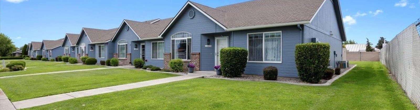 Grand Ronde Avenue Unit D, Kennewick, Washington 99336, 2 Bedrooms Bedrooms, 0 ,2 BathroomsBathrooms,Condos/townhomes,For Sale,Grand Ronde Avenue Unit D,0,286308
