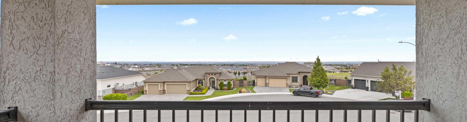 38th Court, Kennewick, Washington 99338, 5 Bedrooms Bedrooms, 0 ,3 BathroomsBathrooms,Houses,For Sale,38th Court,0,286307