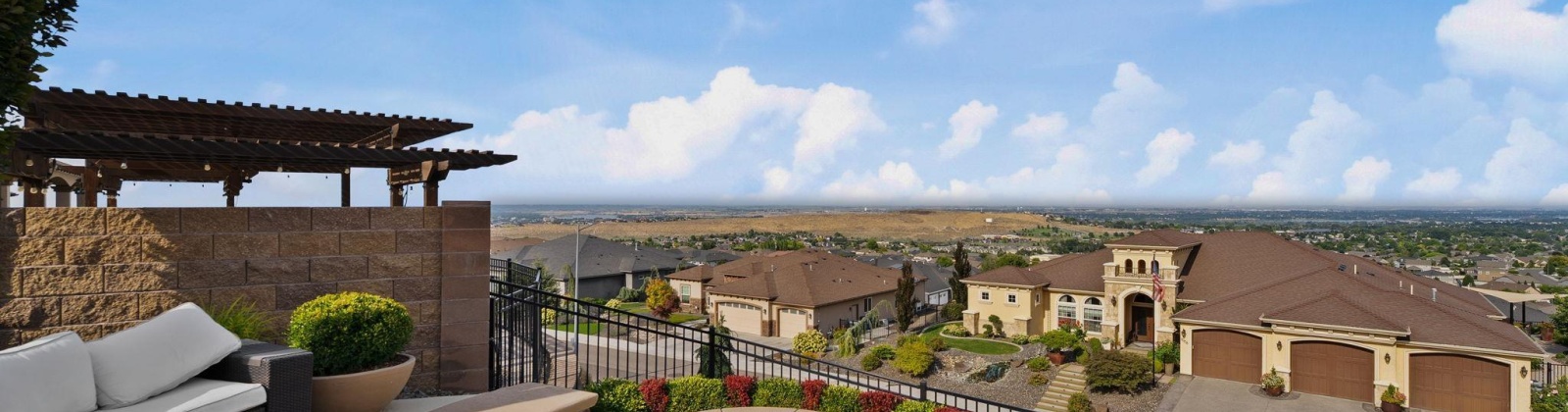 Gala Way, Richland, Washington 99352, 4 Bedrooms Bedrooms, 0 ,3 BathroomsBathrooms,Houses,For Sale,Gala Way,0,286339