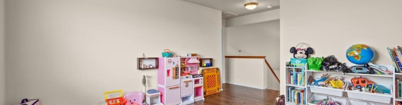 20th Ave, Kennewick, Washington 99338, 3 Bedrooms Bedrooms, 0 ,3 BathroomsBathrooms,Houses,For Sale,20th Ave,0,286368