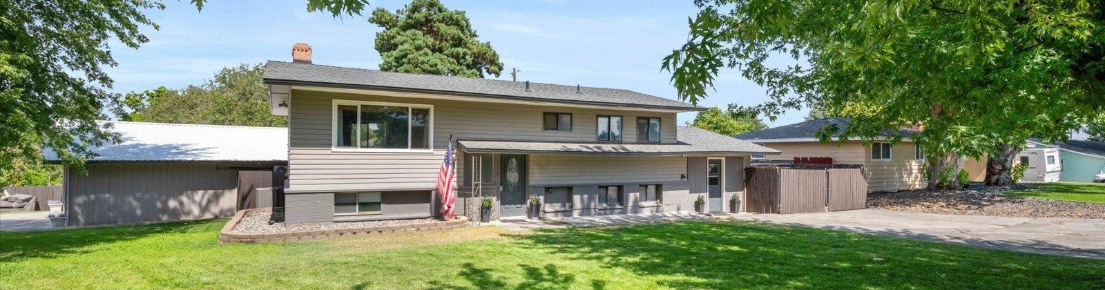 12th Ave, Kennewick, Washington 99337, 4 Bedrooms Bedrooms, 0 ,2 BathroomsBathrooms,Houses,For Sale,12th Ave,0,286391