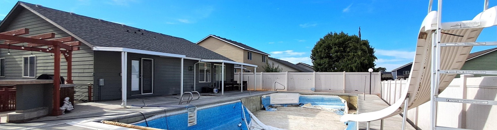 Quincy St, Kennewick, Washington 99337, 3 Bedrooms Bedrooms, 0 ,2 BathroomsBathrooms,Houses,For Sale,Quincy St,0,286380