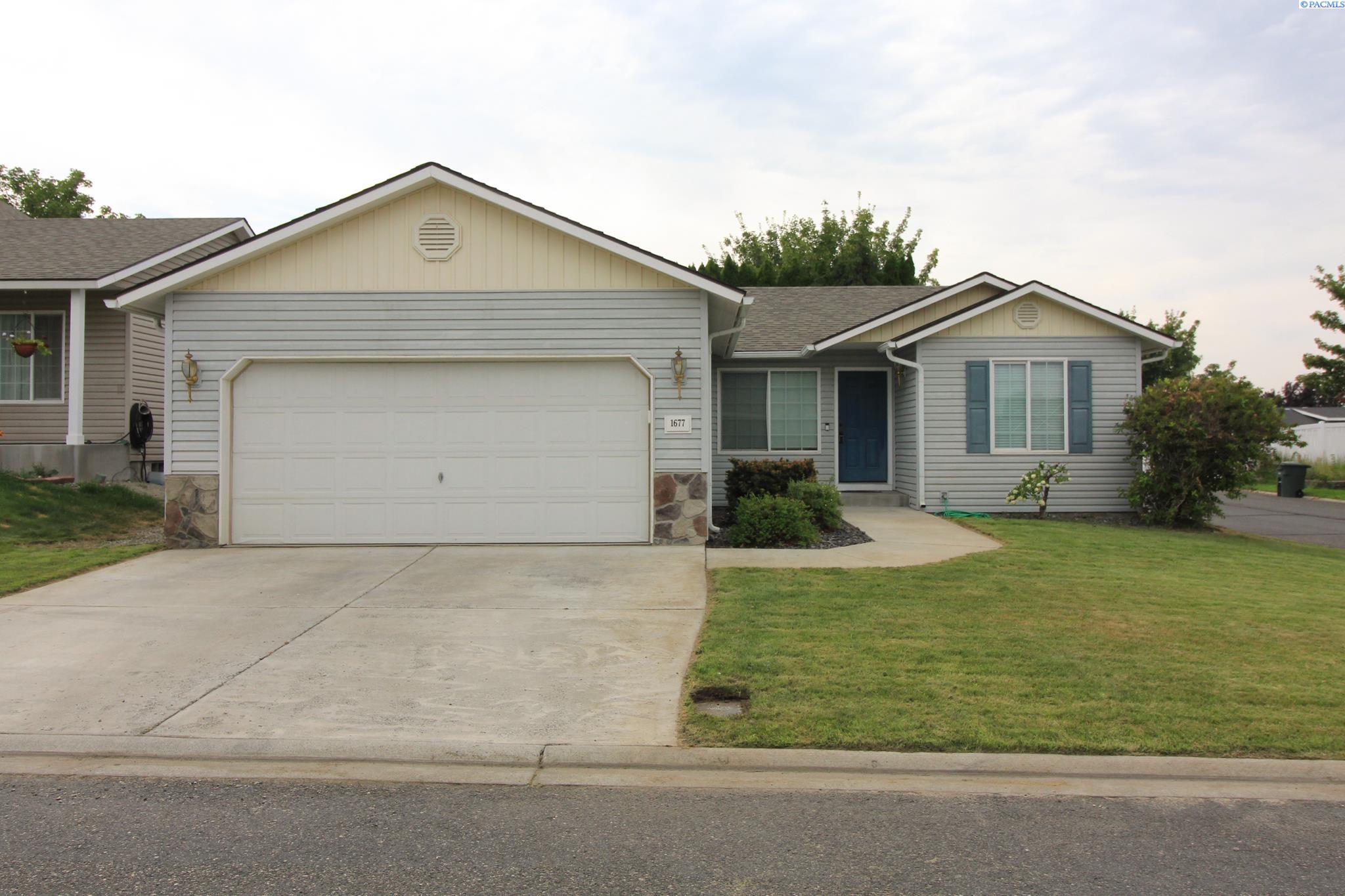 Foxglove Avenue, Richland, Washington 99352, 3 Bedrooms Bedrooms, 0 ,2 BathroomsBathrooms,Houses,For Rent,Foxglove Avenue,0,286399