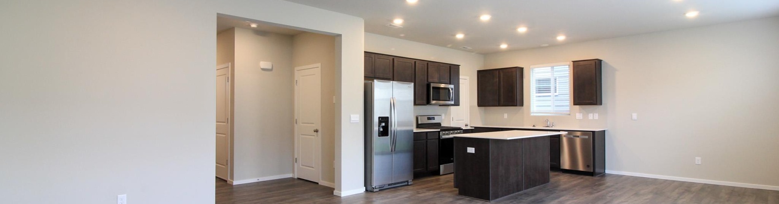 Ranchland Lane, West Richland, Washington 99353, 4 Bedrooms Bedrooms, 0 ,3 BathroomsBathrooms,Condos/townhomes,For Rent,Ranchland Lane,0,286414