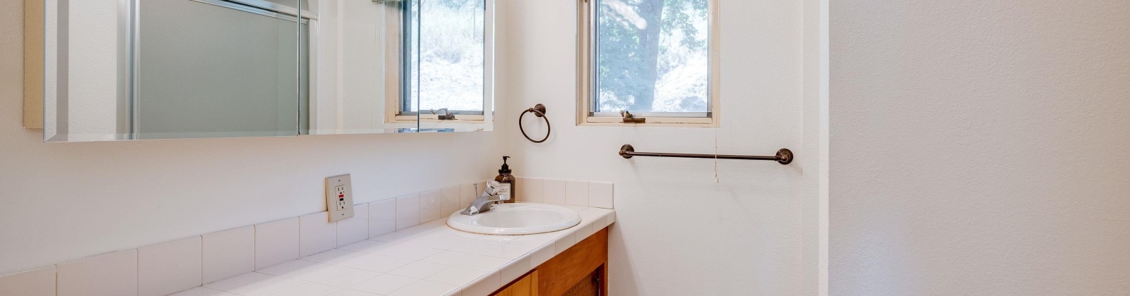 State Route 270, Pullman, Washington 99163, 4 Bedrooms Bedrooms, 0 ,3 BathroomsBathrooms,Houses,For Sale,State Route 270,0,286408