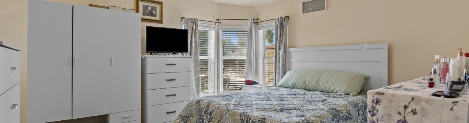 Steptoe St, Kennewick, Washington 99336, 3 Bedrooms Bedrooms, 0 ,2 BathroomsBathrooms,Manufactured Homes,For Sale,Steptoe St,0,286432