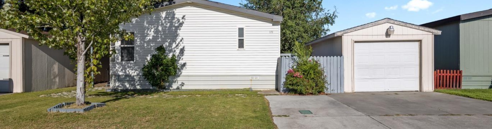 Steptoe St, Kennewick, Washington 99336, 3 Bedrooms Bedrooms, 0 ,2 BathroomsBathrooms,Manufactured Homes,For Sale,Steptoe St,0,286432