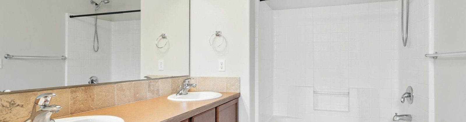 6th Ave, Kennewick, Washington 99336, 3 Bedrooms Bedrooms, 0 ,2 BathroomsBathrooms,Houses,For Sale,6th Ave,0,286448