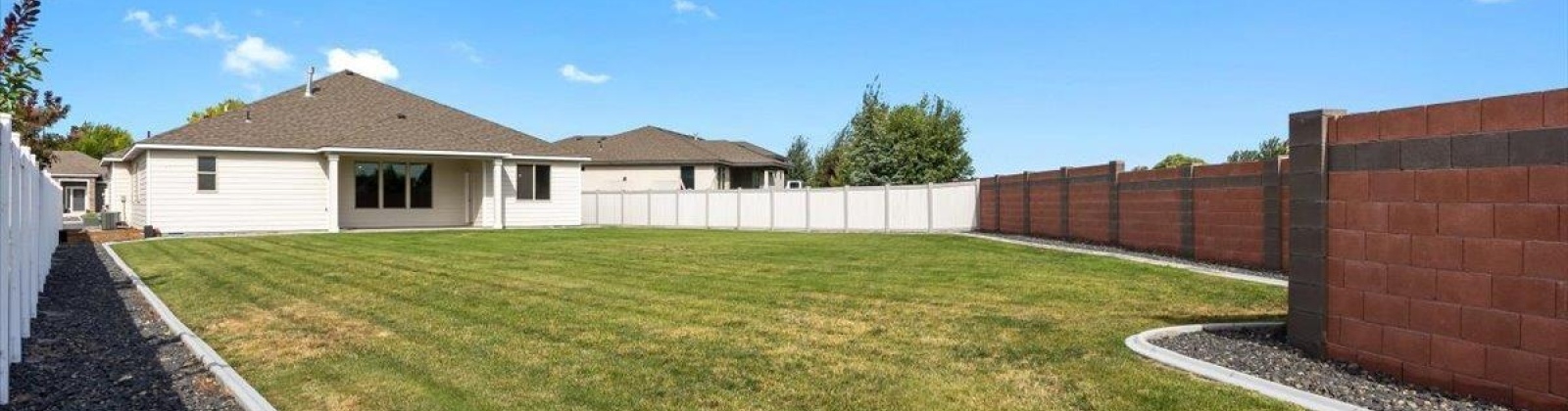 Curtis Dr, West Richland, Washington 99353, 4 Bedrooms Bedrooms, 0 ,2 BathroomsBathrooms,Houses,For Sale,Curtis Dr,0,286442