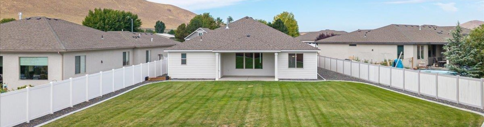 Curtis Dr, West Richland, Washington 99353, 4 Bedrooms Bedrooms, 0 ,2 BathroomsBathrooms,Houses,For Sale,Curtis Dr,0,286442