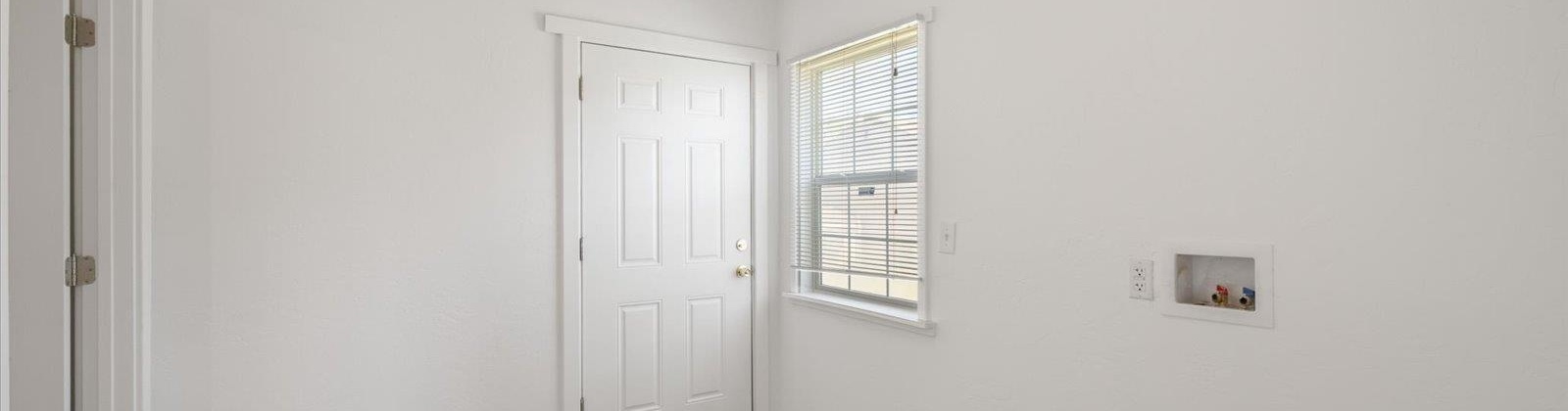 First Ave, Kennewick, Washington 99336, 2 Bedrooms Bedrooms, 0 ,1 BathroomBathrooms,Houses,For Sale,First Ave,0,286465