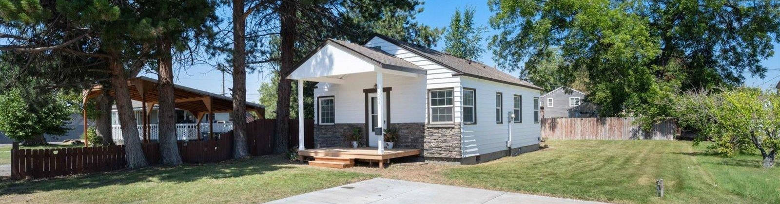 First Ave, Kennewick, Washington 99336, 2 Bedrooms Bedrooms, 0 ,1 BathroomBathrooms,Houses,For Sale,First Ave,0,286465