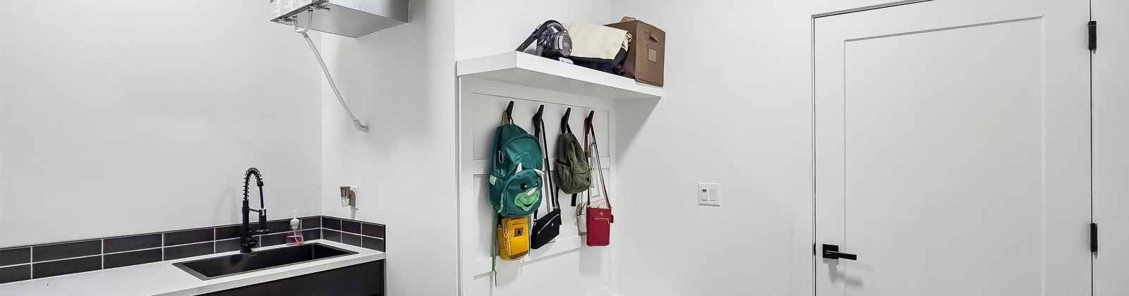 Henry Ct, Pasco, Washington 99301, 4 Bedrooms Bedrooms, 0 ,3 BathroomsBathrooms,Houses,For Sale,Henry Ct,0,286464