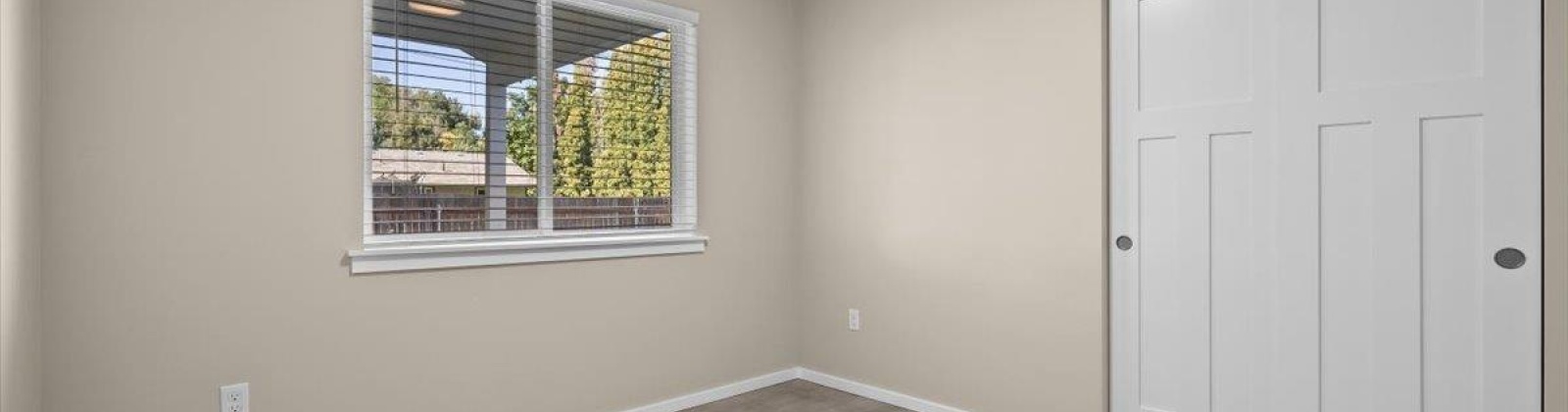 14th Ave, Kennewick, Washington 99337, 3 Bedrooms Bedrooms, 0 ,2 BathroomsBathrooms,Houses,For Sale,14th Ave,0,286459