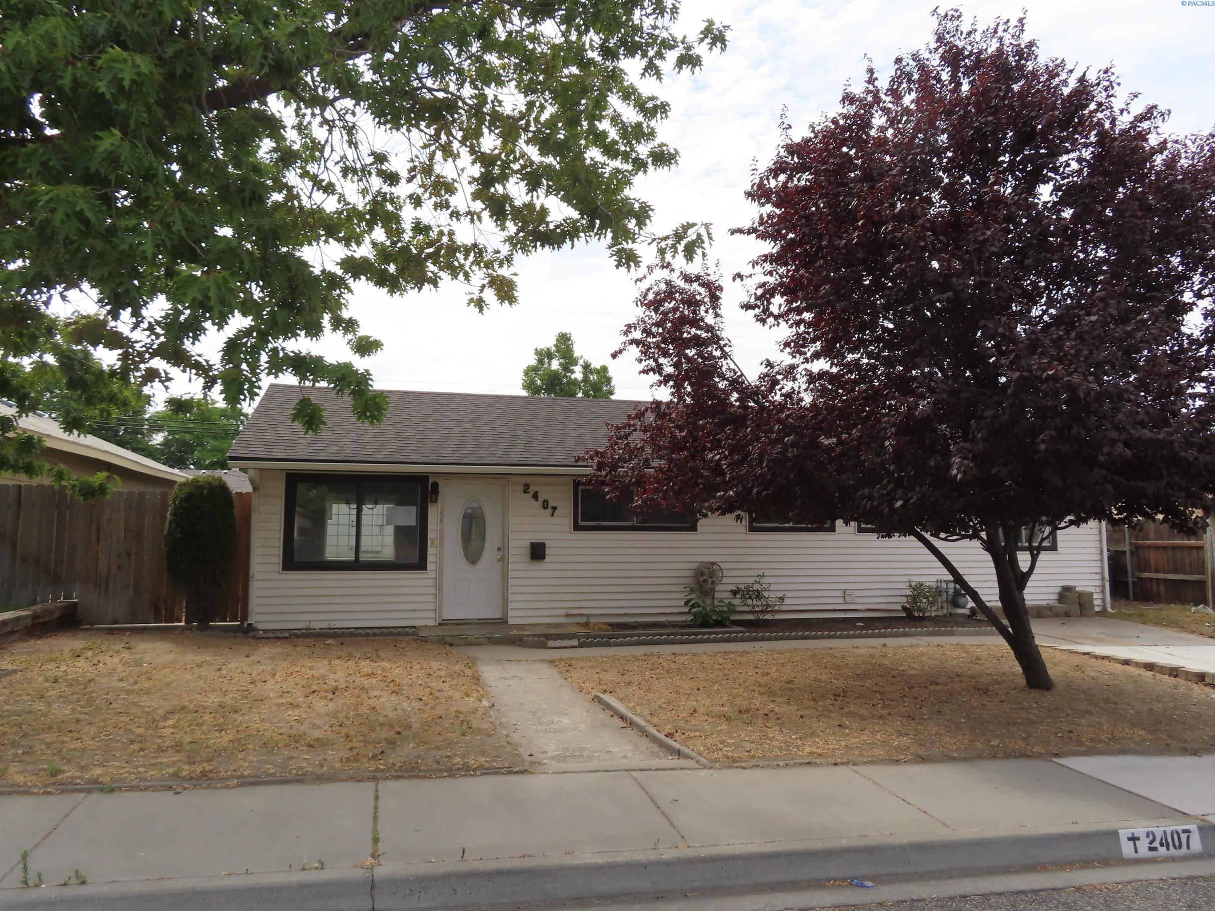 Duportail St, Richland, Washington 99352, 3 Bedrooms Bedrooms, 0 ,2 BathroomsBathrooms,Houses,For Sale,Duportail St,0,286457