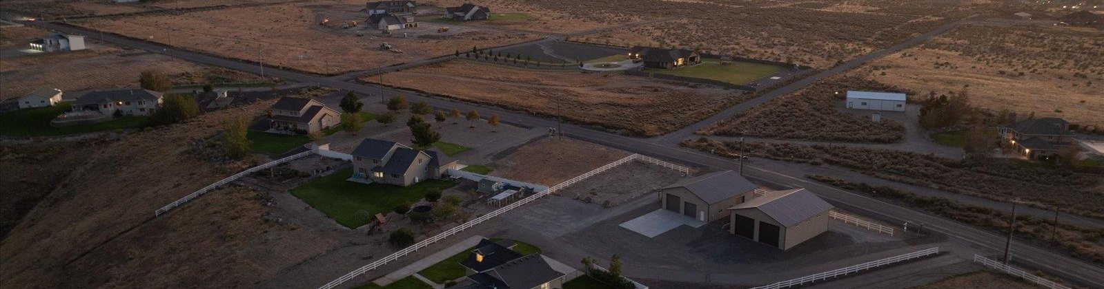 Clodfelter Road, Kennewick, Washington 99338, 4 Bedrooms Bedrooms, 0 ,3 BathroomsBathrooms,Houses,For Sale,Clodfelter Road,0,285685