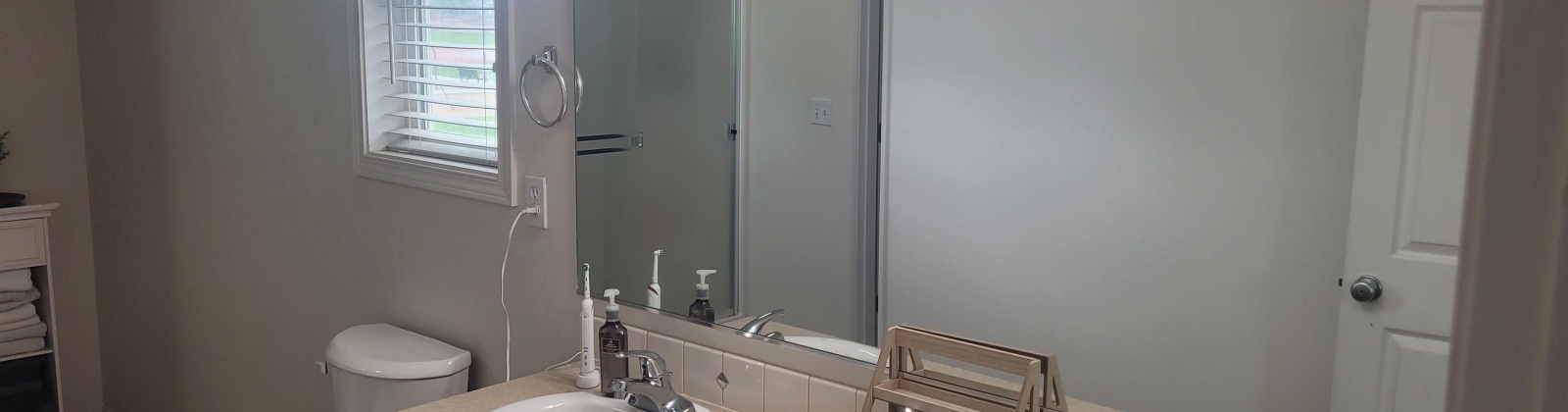 Wrigley, Pasco, Washington 99301, 5 Bedrooms Bedrooms, 0 ,3 BathroomsBathrooms,Houses,For Sale,Wrigley,0,286454