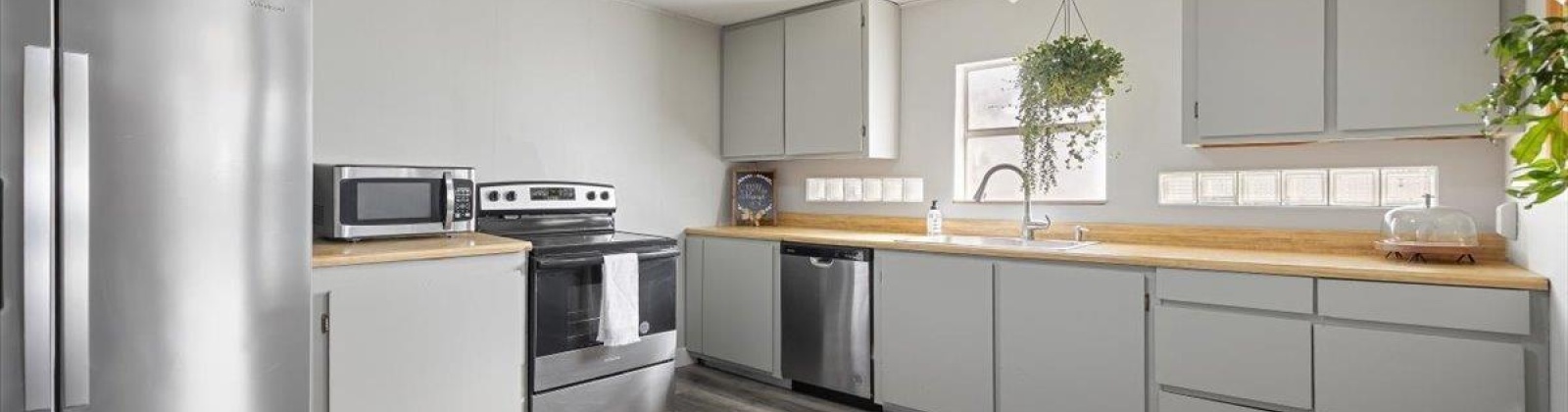 39th Ave, West Richland, Washington 99353, 2 Bedrooms Bedrooms, 0 ,1 BathroomBathrooms,Houses,For Sale,39th Ave,0,286486