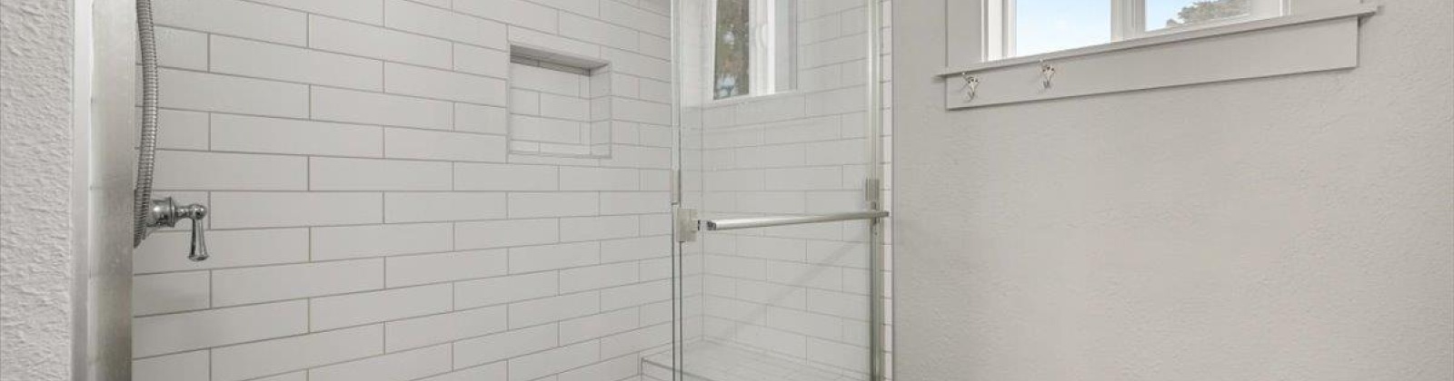 39th Ave, West Richland, Washington 99353, 2 Bedrooms Bedrooms, 0 ,1 BathroomBathrooms,Houses,For Sale,39th Ave,0,286486