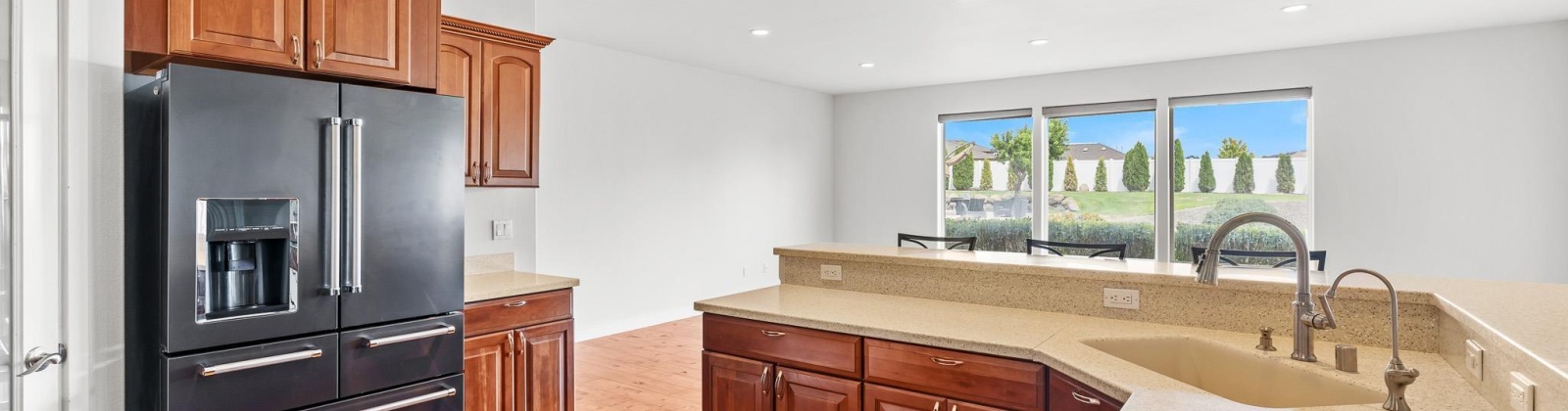 Canyon View Dr, Kennewick, Washington 99338, 4 Bedrooms Bedrooms, 0 ,3 BathroomsBathrooms,Houses,For Sale,Canyon View Dr,0,286475