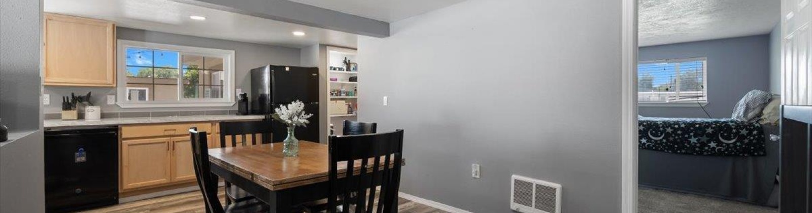 27th Ave., Kennewick, Washington 99337, 3 Bedrooms Bedrooms, 0 ,1 BathroomBathrooms,Houses,For Sale,27th Ave.,0,286474