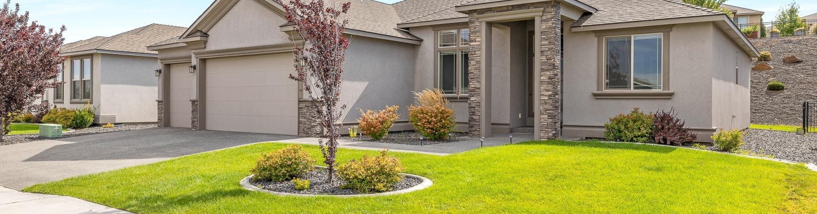 Village PKWY, Richland, Washington 99354, 4 Bedrooms Bedrooms, 0 ,2 BathroomsBathrooms,Houses,For Sale,Village PKWY,0,286504