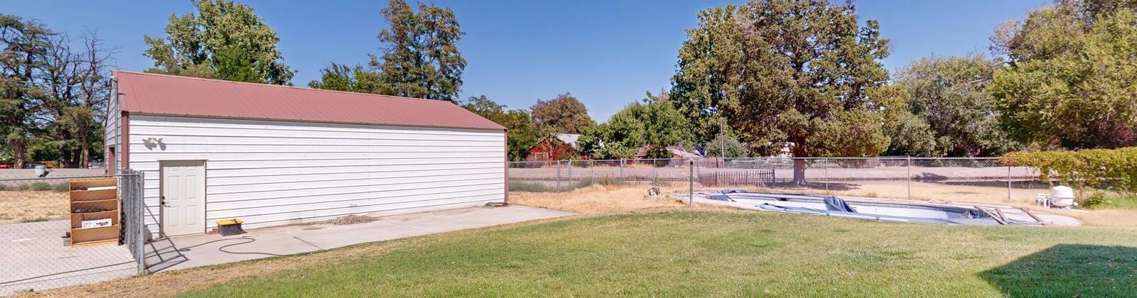 Kennewick Avenue, Kennewick, Washington 99336, 7 Bedrooms Bedrooms, 0 ,2 BathroomsBathrooms,Houses,For Sale,Kennewick Avenue,0,286503