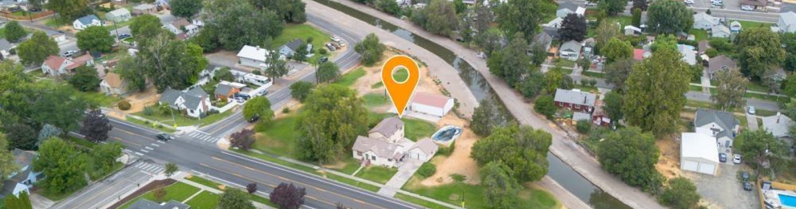 Kennewick Avenue, Kennewick, Washington 99336, 7 Bedrooms Bedrooms, 0 ,2 BathroomsBathrooms,Houses,For Sale,Kennewick Avenue,0,286503