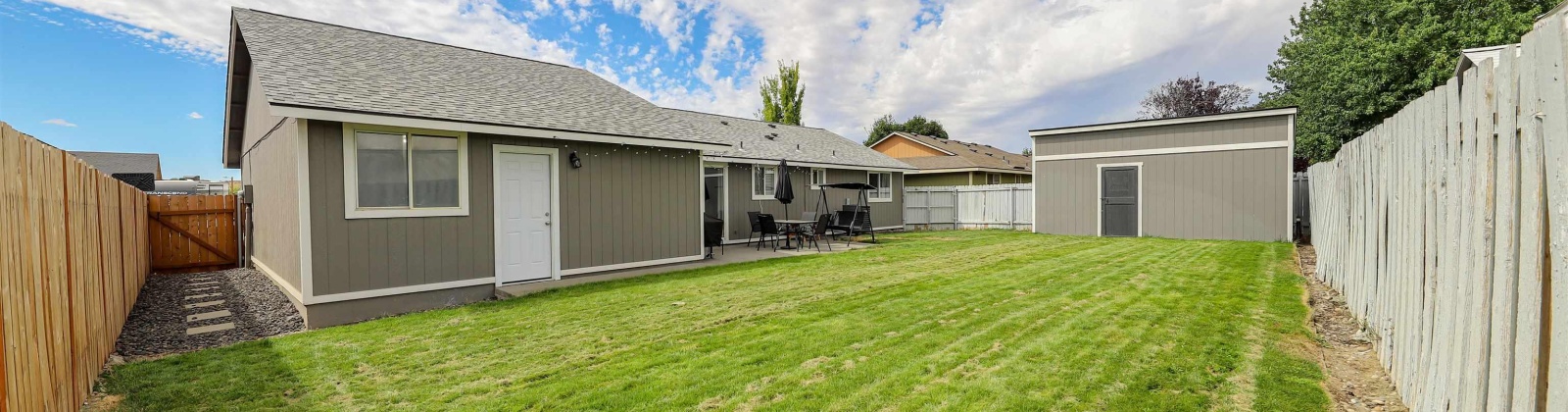 forsythia st, West Richland, Washington 99353, 3 Bedrooms Bedrooms, 0 ,2 BathroomsBathrooms,Houses,For Sale,forsythia st,0,286526
