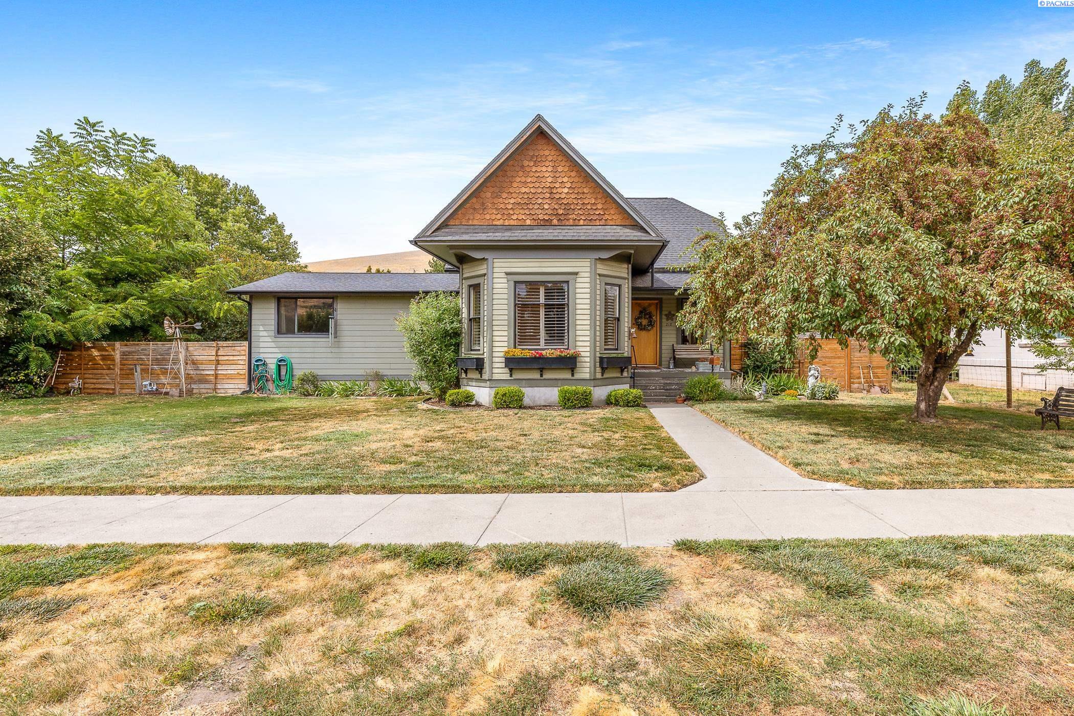 Dayton Avenue, Dayton, Washington 99328, 3 Bedrooms Bedrooms, 0 ,2 BathroomsBathrooms,Houses,For Sale,Dayton Avenue,0,286525
