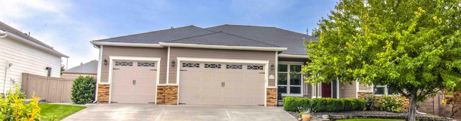 15th Ave, Kennewick, Washington 99338, 3 Bedrooms Bedrooms, 0 ,3 BathroomsBathrooms,Houses,For Sale,15th Ave,0,286523