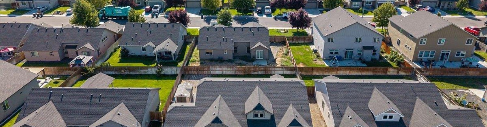 Wallowa Lane, Pasco, Washington 99301, 4 Bedrooms Bedrooms, 0 ,2 BathroomsBathrooms,Houses,For Sale,Wallowa Lane,0,286519