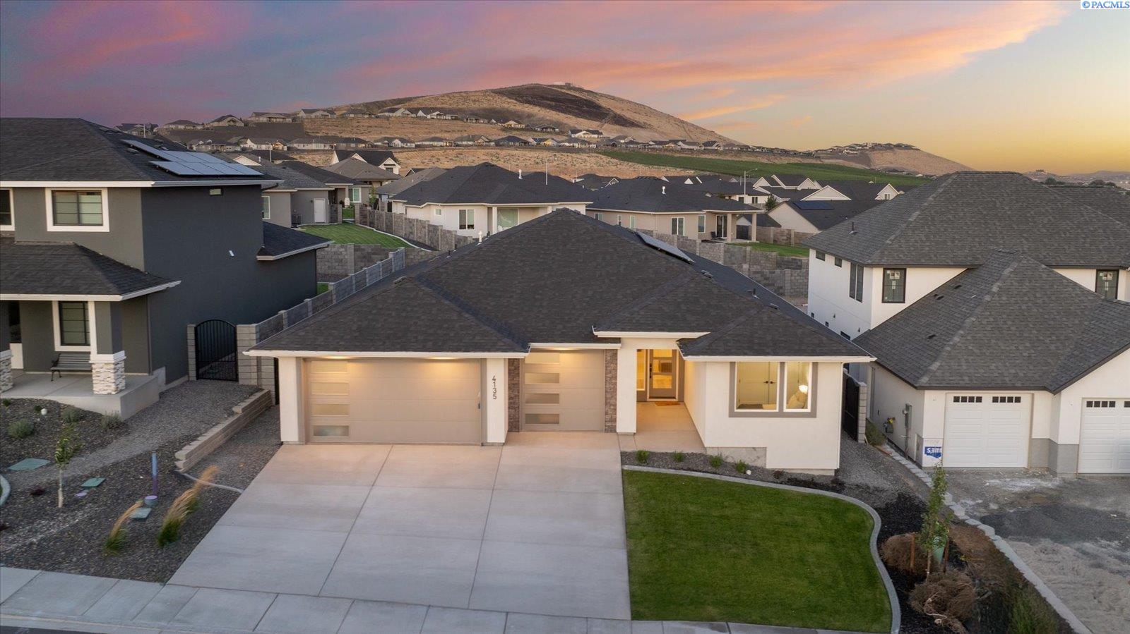 Clover Rd, Richland, Washington 99352, 3 Bedrooms Bedrooms, 0 ,3 BathroomsBathrooms,Houses,For Sale,Clover Rd,0,286531