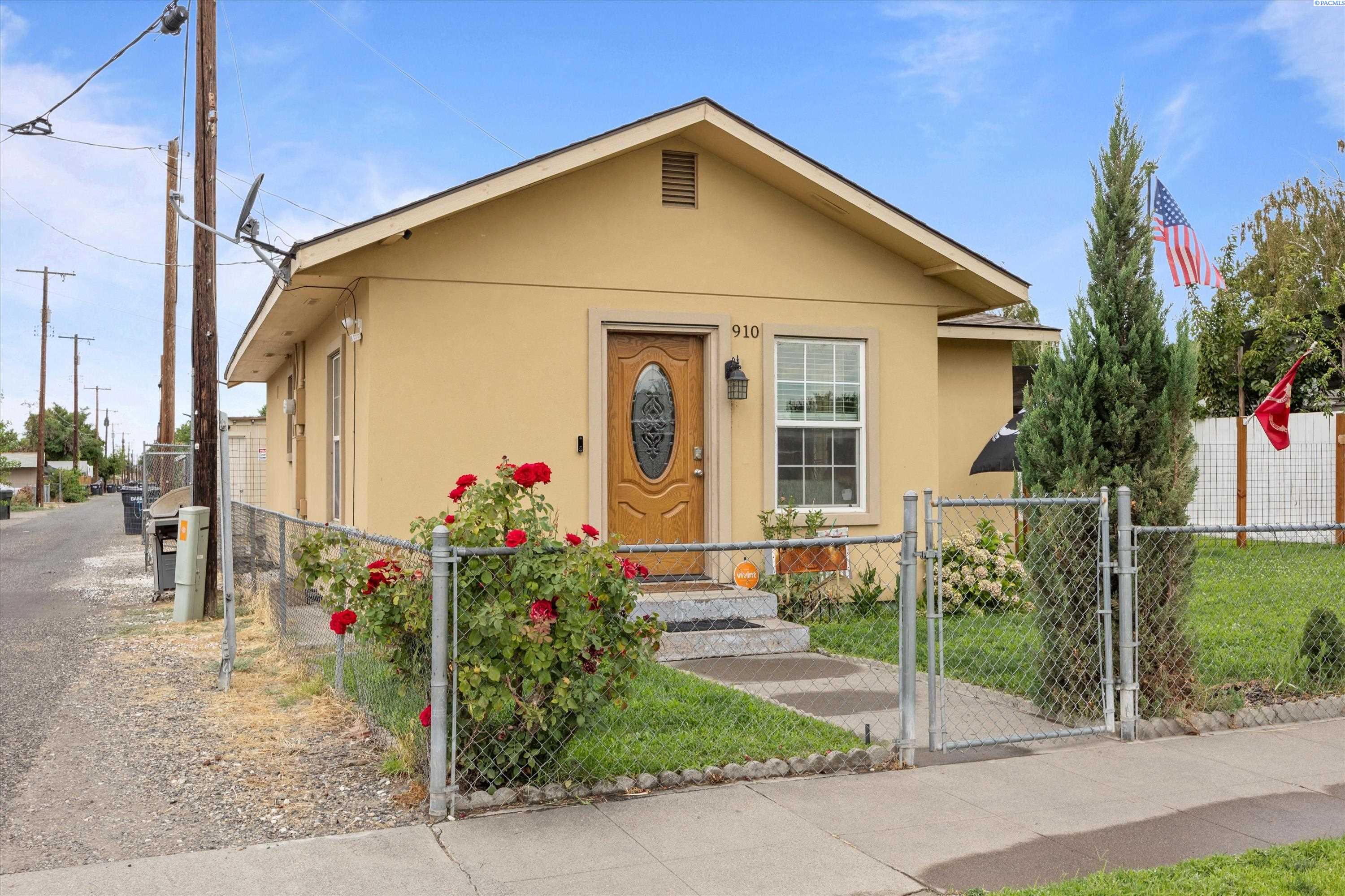5th Ave, Pasco, Washington 99301, 2 Bedrooms Bedrooms, 0 ,1 BathroomBathrooms,Houses,For Sale,5th Ave,0,286533