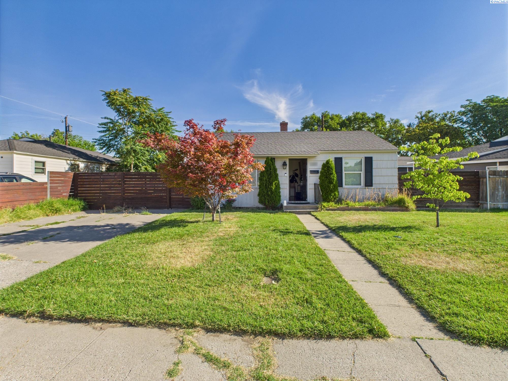 2nd Ave, Kennewick, Washington 99336, 2 Bedrooms Bedrooms, 0 ,1 BathroomBathrooms,Houses,For Sale,2nd Ave,0,286538