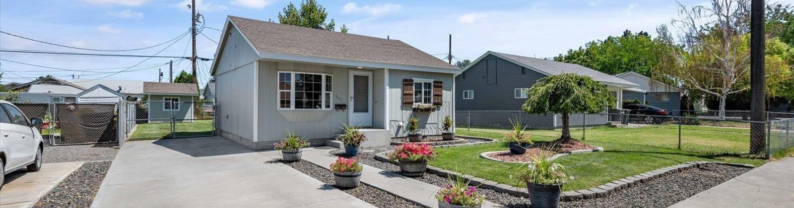 Rossell Avenue, Richland, Washington 99352, 2 Bedrooms Bedrooms, 0 ,1 BathroomBathrooms,Houses,For Sale,Rossell Avenue,0,286098
