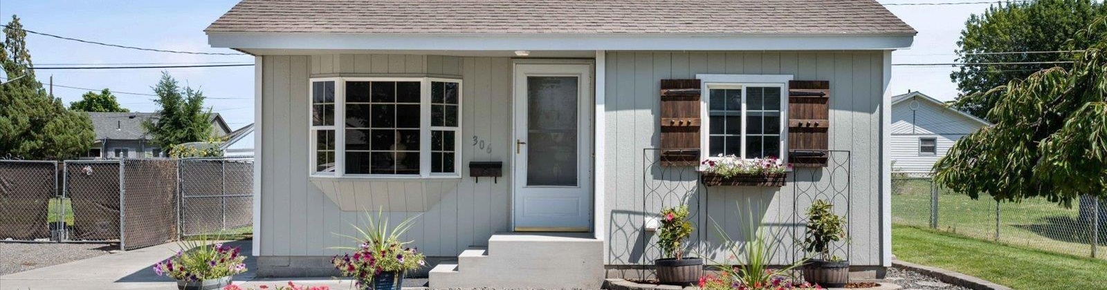 Rossell Avenue, Richland, Washington 99352, 2 Bedrooms Bedrooms, 0 ,1 BathroomBathrooms,Houses,For Sale,Rossell Avenue,0,286098