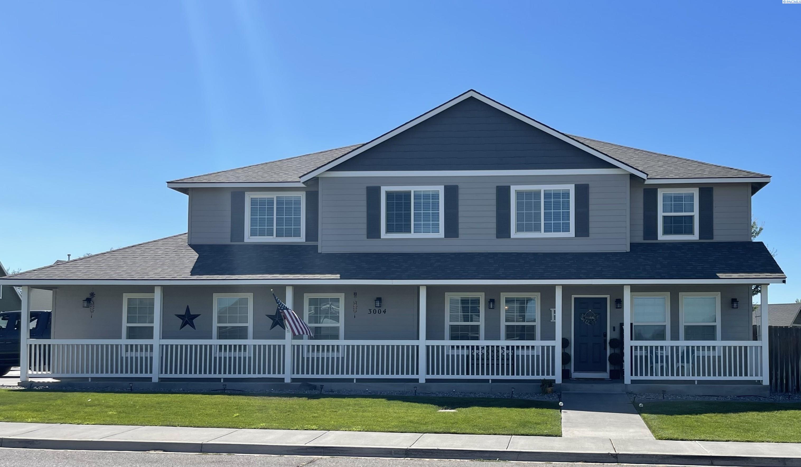 Rainier St, Kennewick, Washington 99337, 5 Bedrooms Bedrooms, 0 ,3 BathroomsBathrooms,Houses,For Sale,Rainier St,0,286568