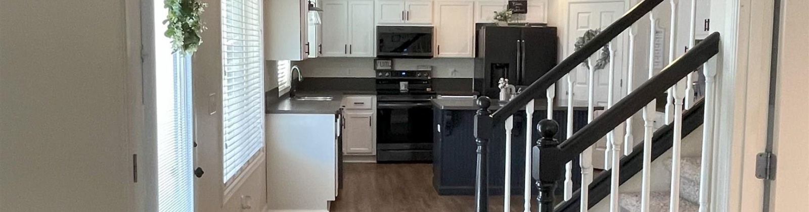 Rainier St, Kennewick, Washington 99337, 5 Bedrooms Bedrooms, 0 ,3 BathroomsBathrooms,Houses,For Sale,Rainier St,0,286568