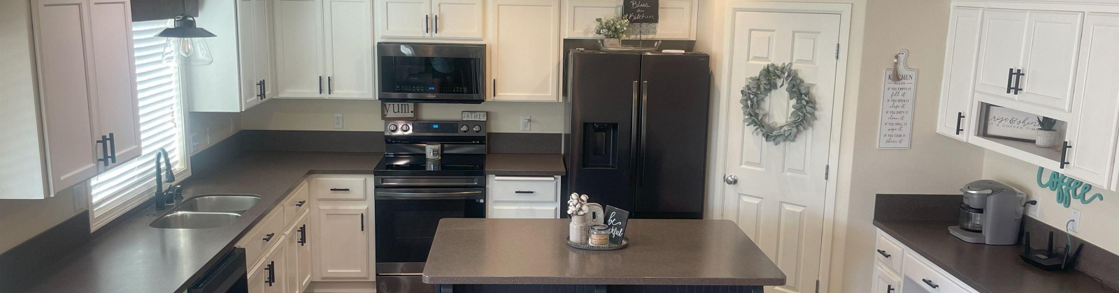 Rainier St, Kennewick, Washington 99337, 5 Bedrooms Bedrooms, 0 ,3 BathroomsBathrooms,Houses,For Sale,Rainier St,0,286568