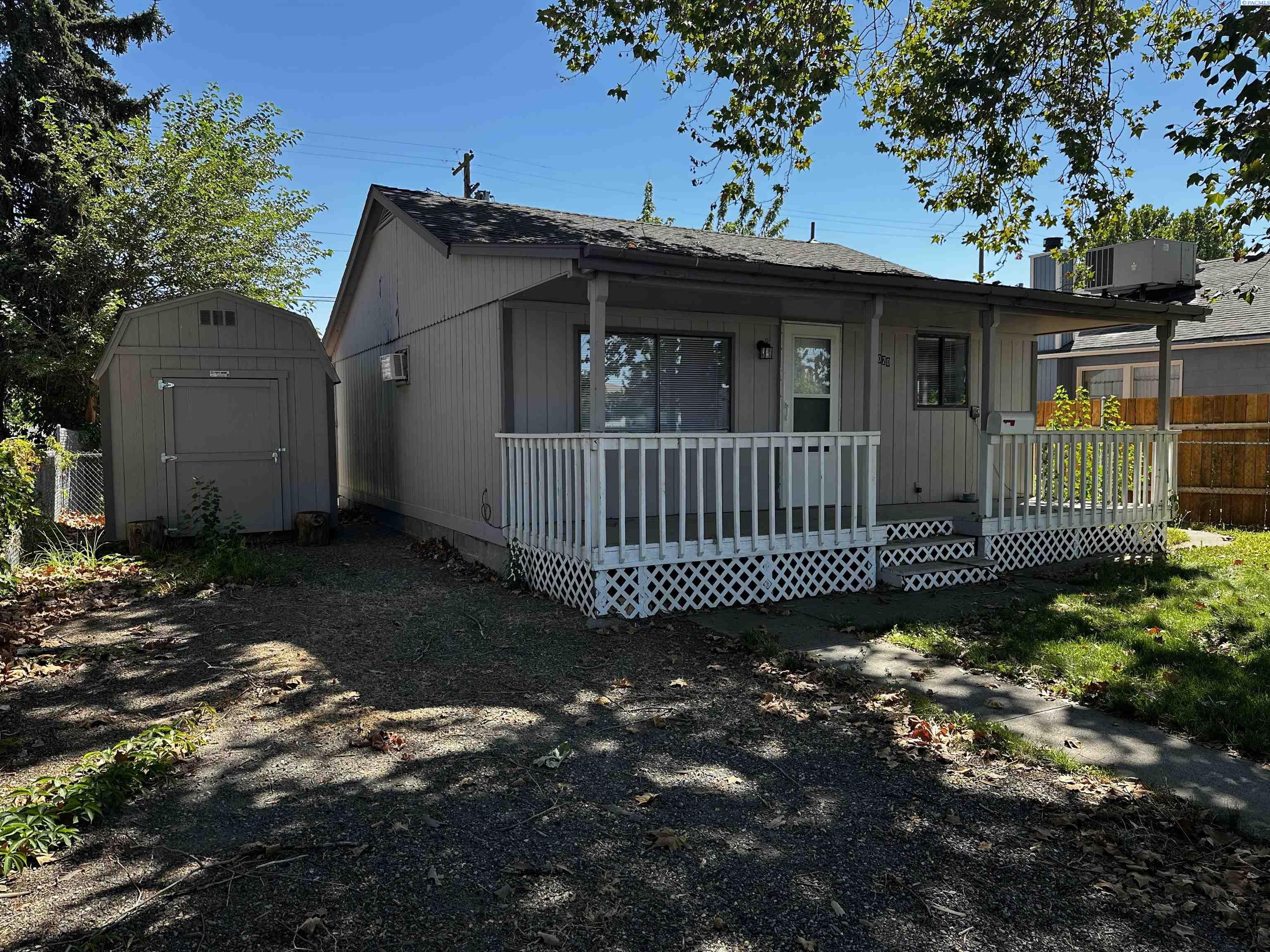 Wright Ave, Richland, Washington 99354, 2 Bedrooms Bedrooms, 0 ,1 BathroomBathrooms,Houses,For Sale,Wright Ave,0,286565