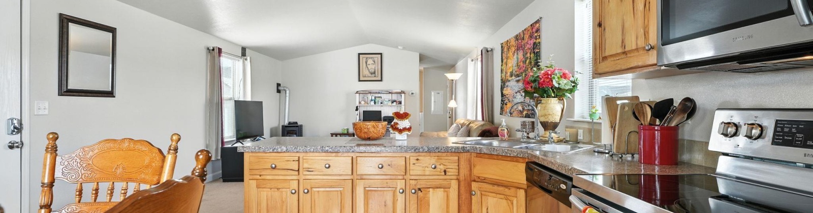Lonetree Lane, Richland, Washington 99352, 2 Bedrooms Bedrooms, 0 ,1 BathroomBathrooms,Manufactured Homes,For Sale,Lonetree Lane,0,286551