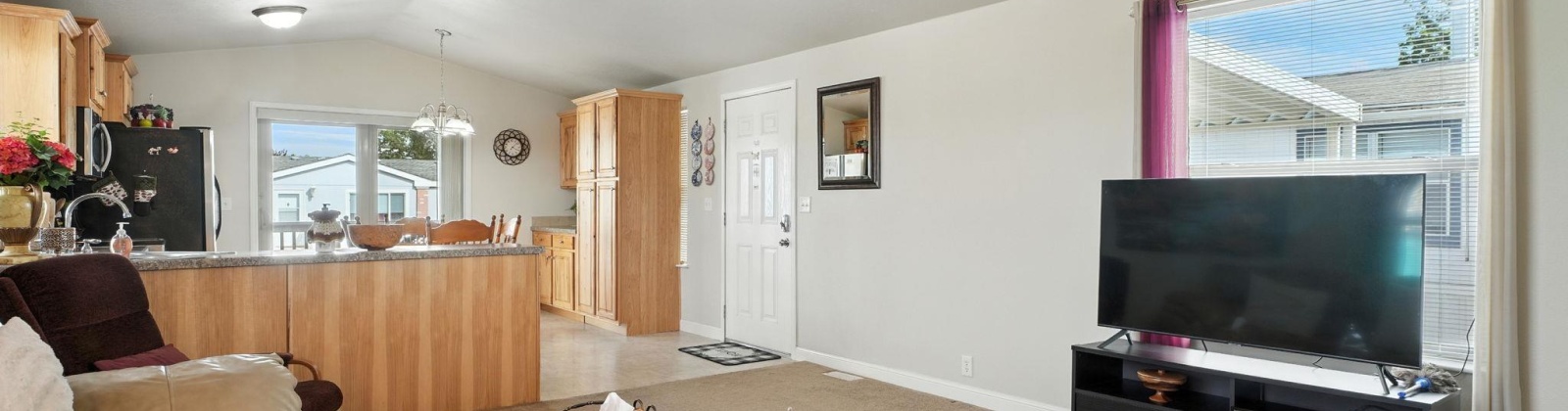 Lonetree Lane, Richland, Washington 99352, 2 Bedrooms Bedrooms, 0 ,1 BathroomBathrooms,Manufactured Homes,For Sale,Lonetree Lane,0,286551