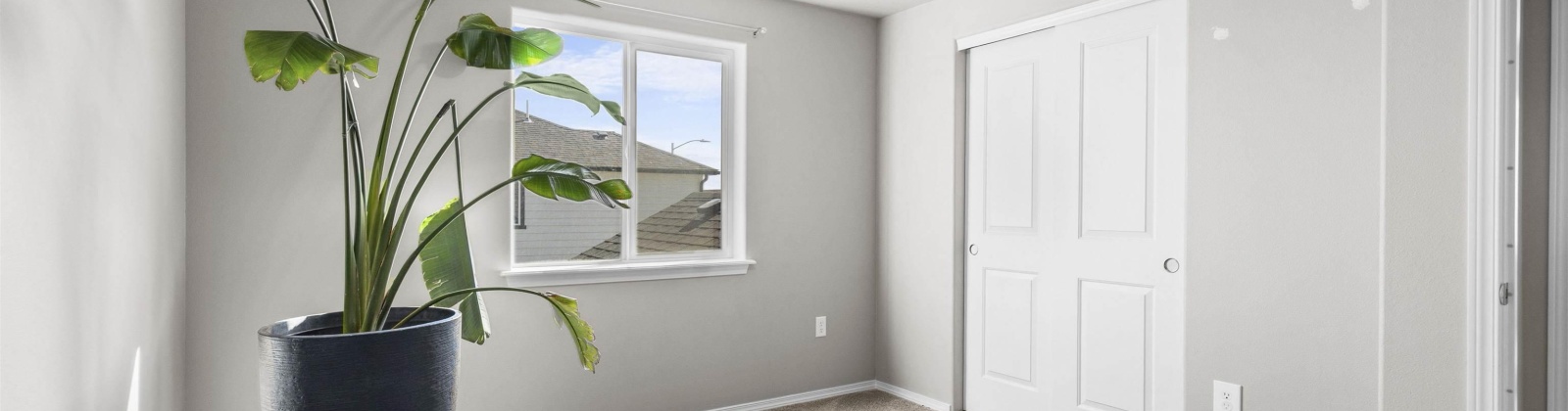 Jefferson Street, Kennewick, Washington 99338, 5 Bedrooms Bedrooms, 0 ,3 BathroomsBathrooms,Houses,For Sale,Jefferson Street,0,286583