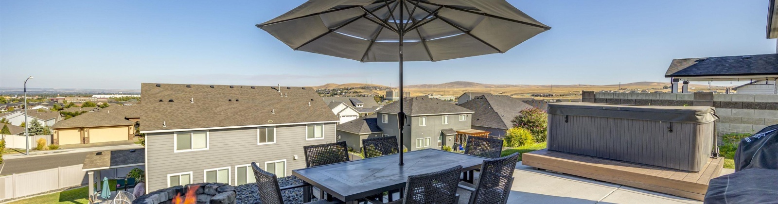 Jefferson Street, Kennewick, Washington 99338, 5 Bedrooms Bedrooms, 0 ,3 BathroomsBathrooms,Houses,For Sale,Jefferson Street,0,286583