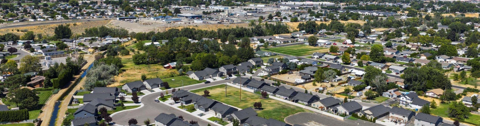 23rd Ave, Kennewick, Washington 99337, 3 Bedrooms Bedrooms, 0 ,3 BathroomsBathrooms,Houses,For Sale,23rd Ave,0,286604