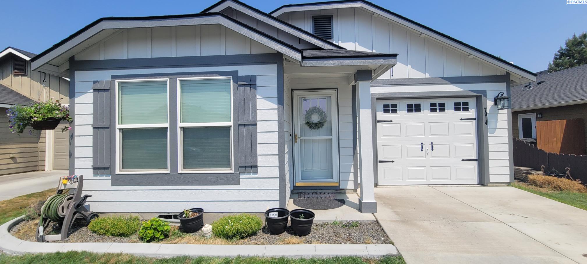 5th Ave., Kennewick, Washington 99336, 3 Bedrooms Bedrooms, 0 ,2 BathroomsBathrooms,Houses,For Sale,5th Ave.,0,286517