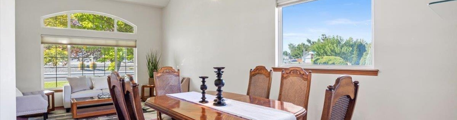 Elementary St, Richland, Washington 99352, 4 Bedrooms Bedrooms, 0 ,3 BathroomsBathrooms,Houses,For Sale,Elementary St,0,286601