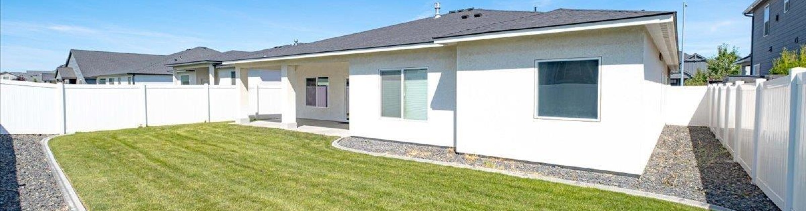 White Dr, Richland, Washington 99352, 4 Bedrooms Bedrooms, 0 ,3 BathroomsBathrooms,Houses,For Sale,White Dr,0,286628